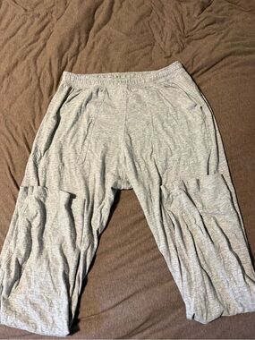 Alphalete lounge pants